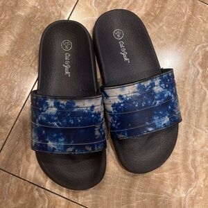 Blue Tie-Dye Slide Sandals